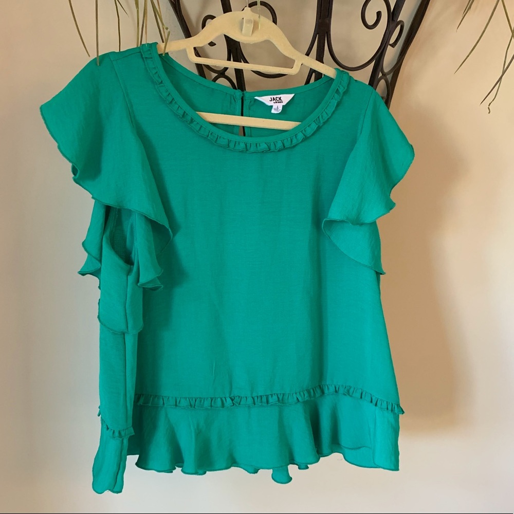 BB Dakota Green Flutter Sleeve Top